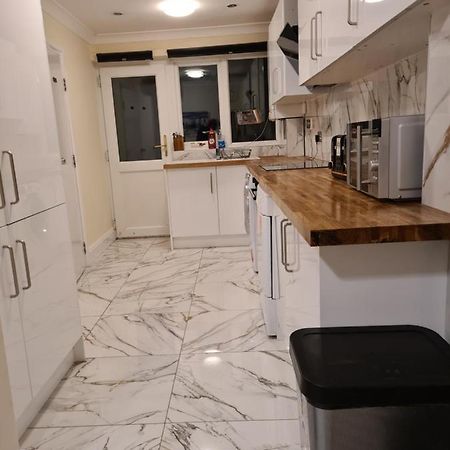 Umbrella Properties London Excel Dış mekan fotoğraf