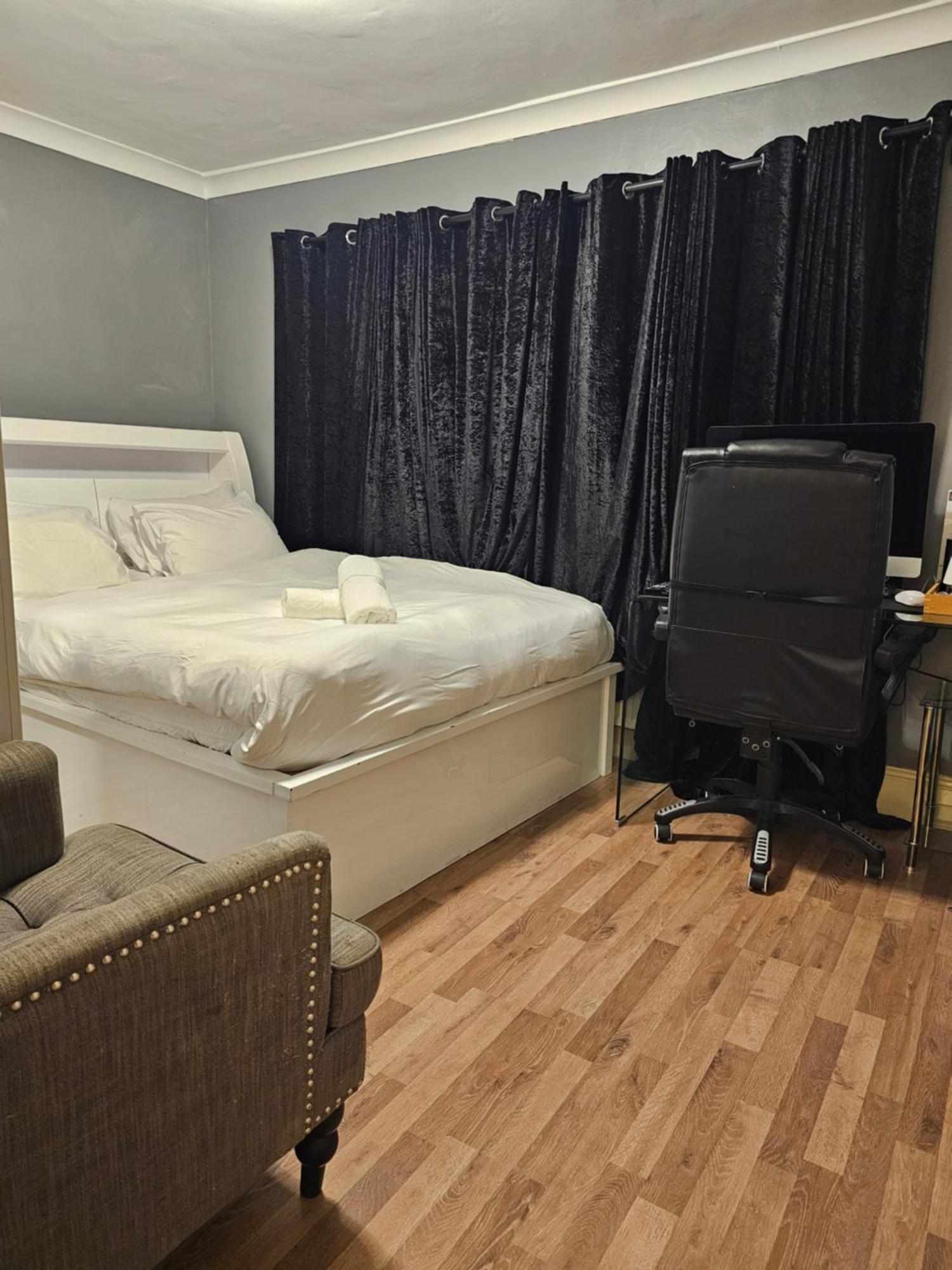 Umbrella Properties London Excel Dış mekan fotoğraf