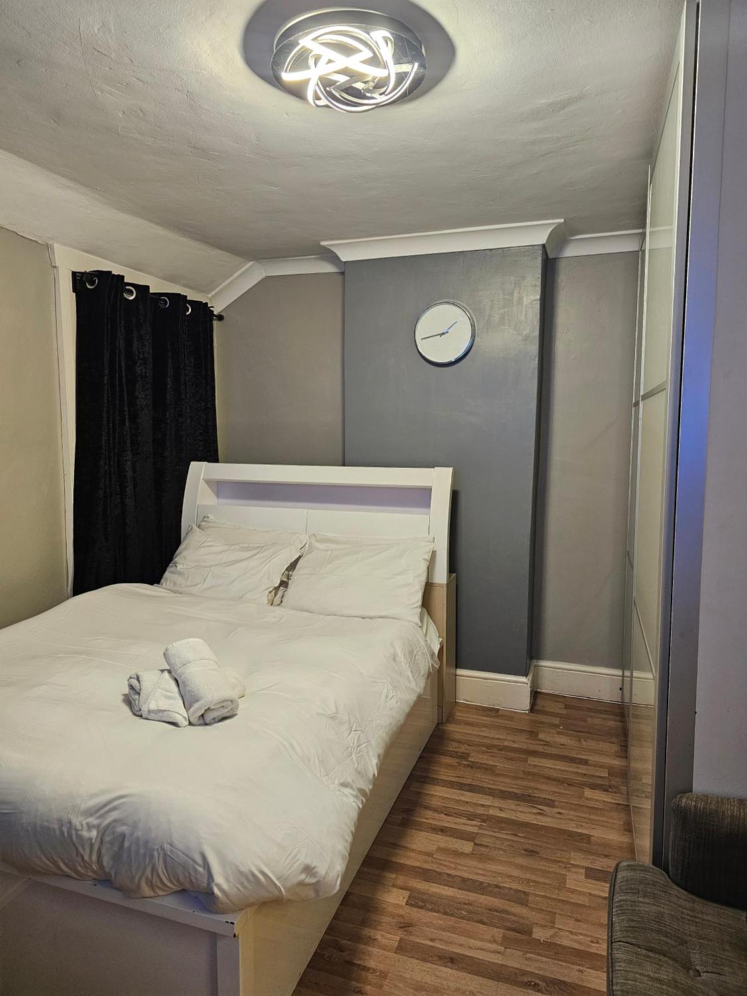 Umbrella Properties London Excel Dış mekan fotoğraf